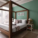 The Urban Perch